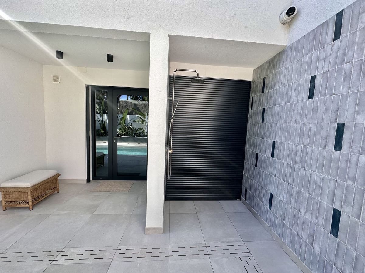 4 quarto Moradia para venda em Puerto Banus com piscina - 4 750 000 € (Ref: 8442151)