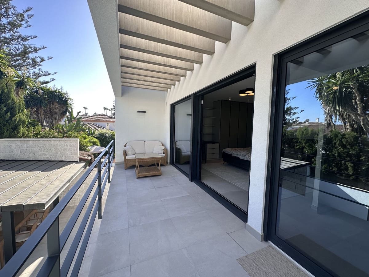 4 quarto Moradia para venda em Puerto Banus com piscina - 4 750 000 € (Ref: 8442151)