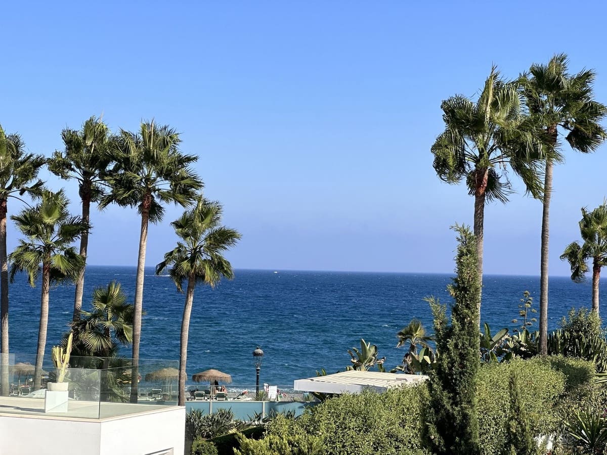 4 quarto Moradia para venda em Puerto Banus com piscina - 4 750 000 € (Ref: 8442151)