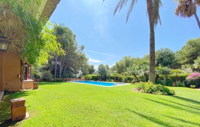 6 soveværelse Villa til salg i Sierra Blanca, Marbella med swimmingpool garage - € 4.500.000 (Ref: 8442153)