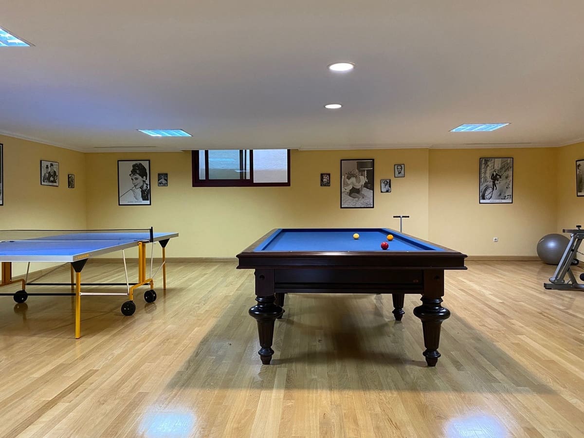 6 soveværelse Villa til salg i Golden Mile med swimmingpool garage - € 4.500.000 (Ref: 8442153)