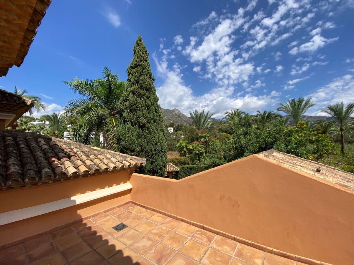 6 soveværelse Villa til salg i Golden Mile med swimmingpool garage - € 4.500.000 (Ref: 8442153)