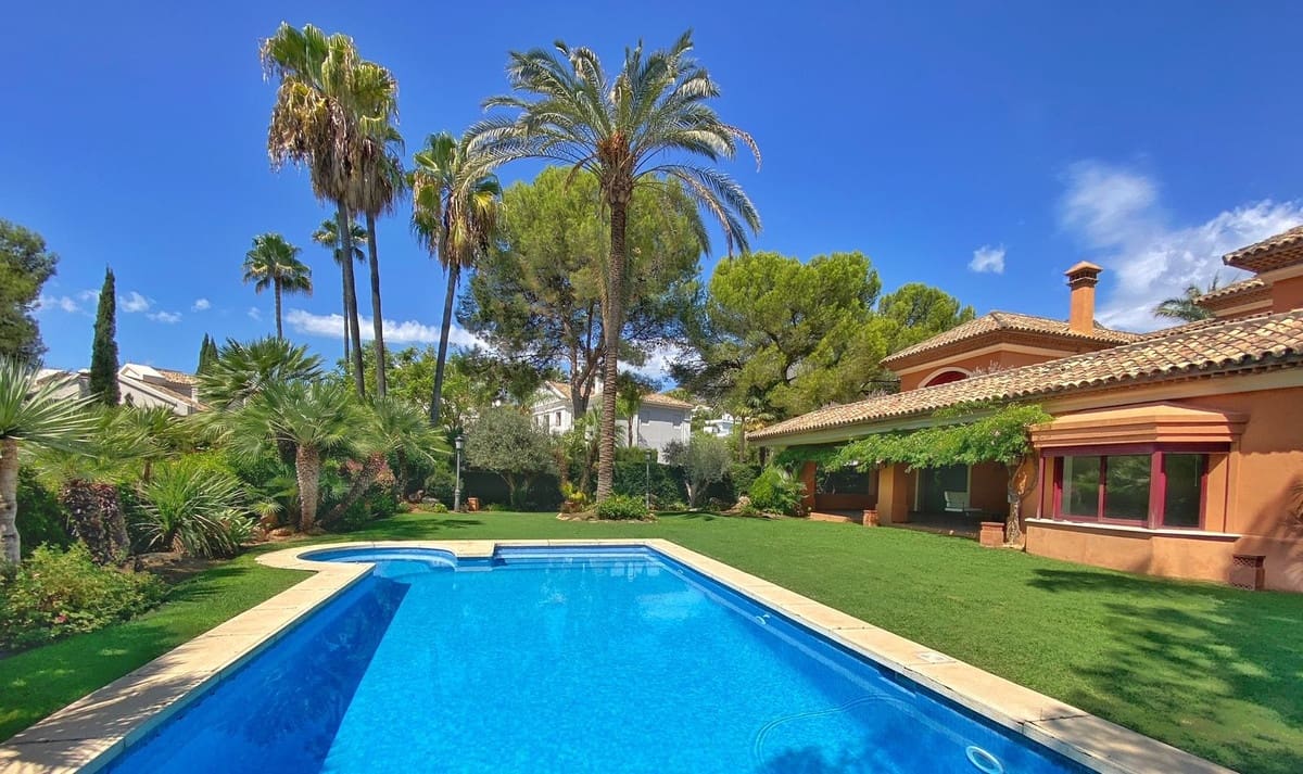 6 soveværelse Villa til salg i Golden Mile med swimmingpool garage - € 4.500.000 (Ref: 8442153)