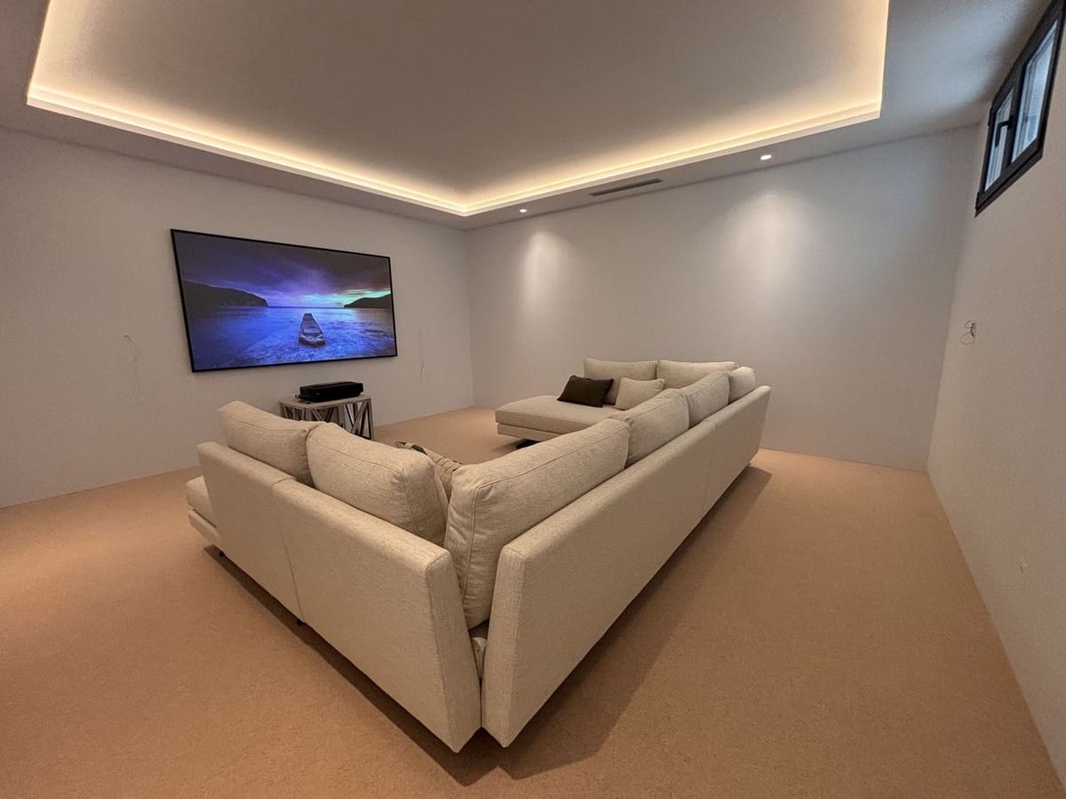 5 sypialnia Willa na sprzedaż w Golden Mile z basenem garażem - 4 750 000 € (Ref: 8442171)