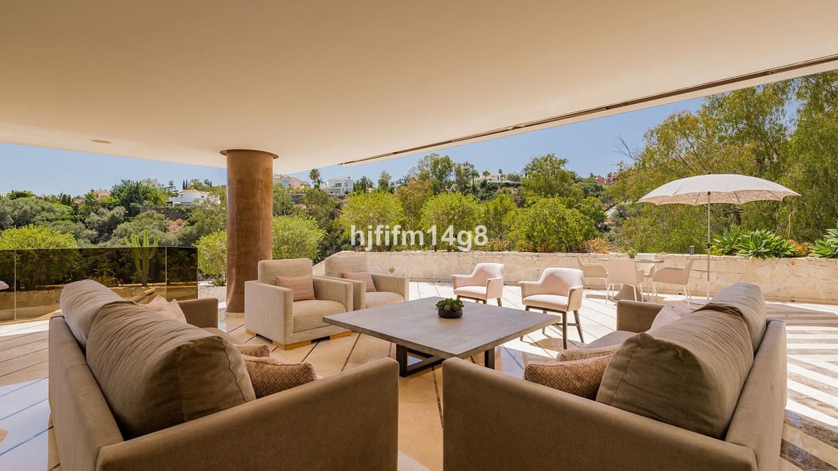 5 sovrum Villa till salu i La Quinta med pool - 3 595 000 € (Ref: 8442179)