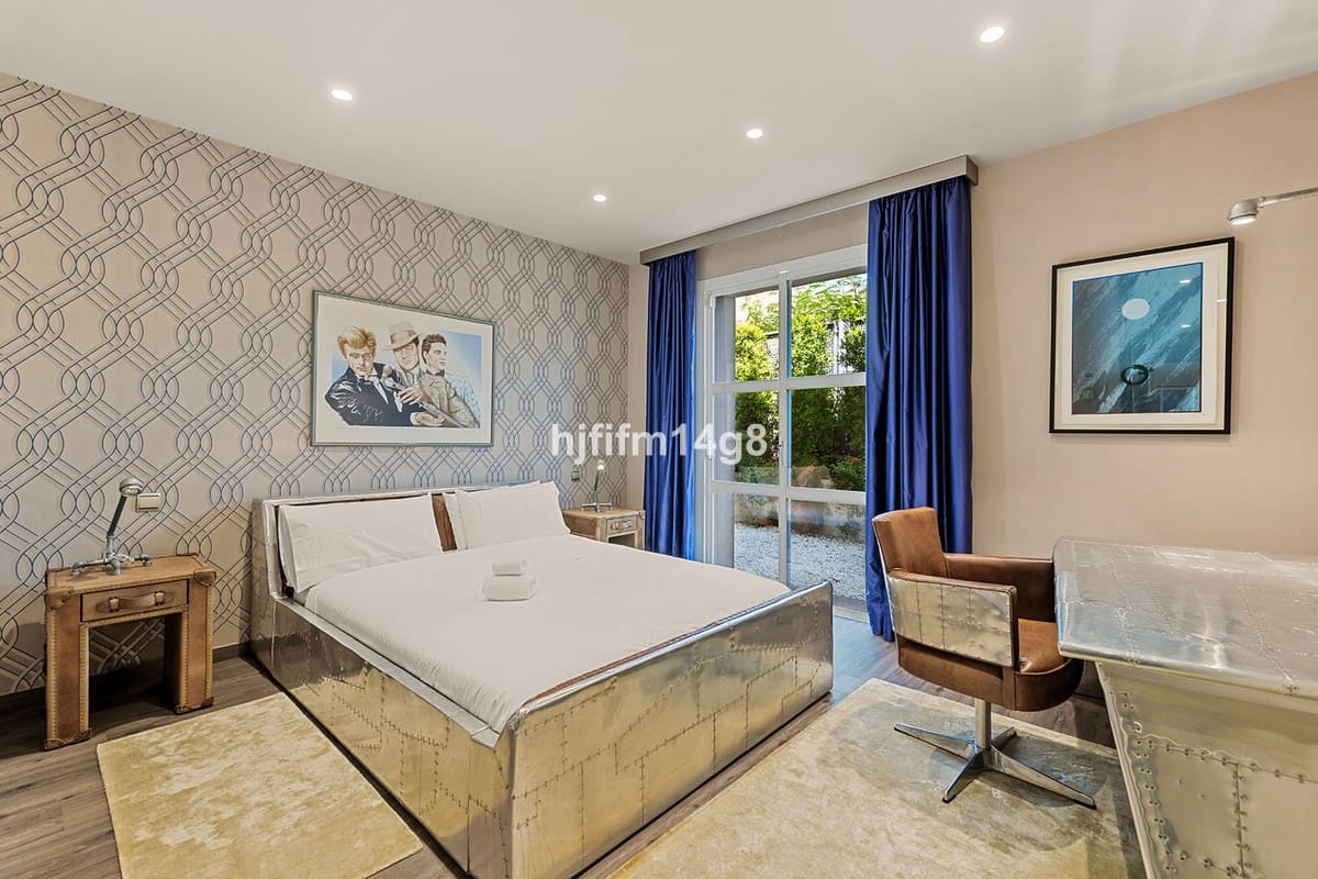 5 sovrum Villa till salu i La Quinta med pool - 3 595 000 € (Ref: 8442179)