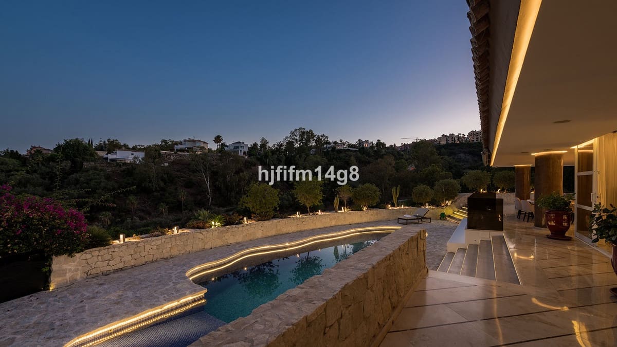 5 sovrum Villa till salu i La Quinta med pool - 3 595 000 € (Ref: 8442179)