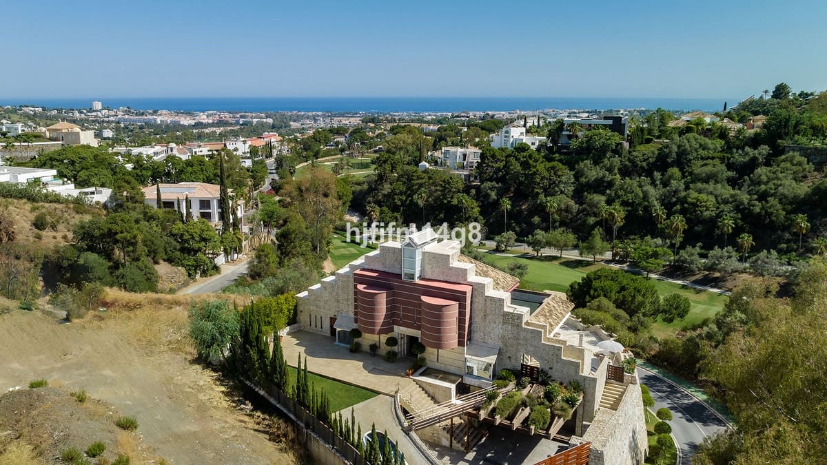 5 sovrum Villa till salu i La Quinta med pool - 3 595 000 € (Ref: 8442179)