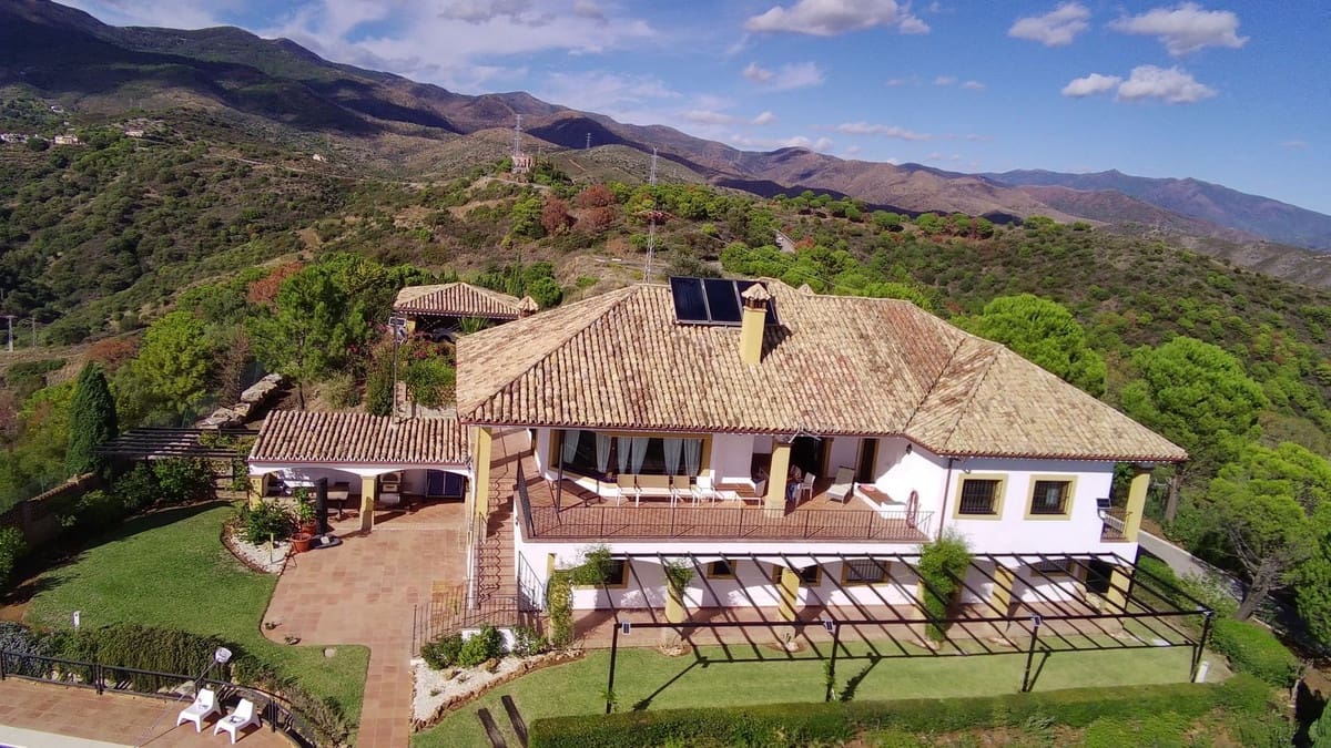 5 camera da letto Finca/Casa di Campagna in vendita in Estepona con piscina garage - 3.400.000 € (Rif: 8442182)