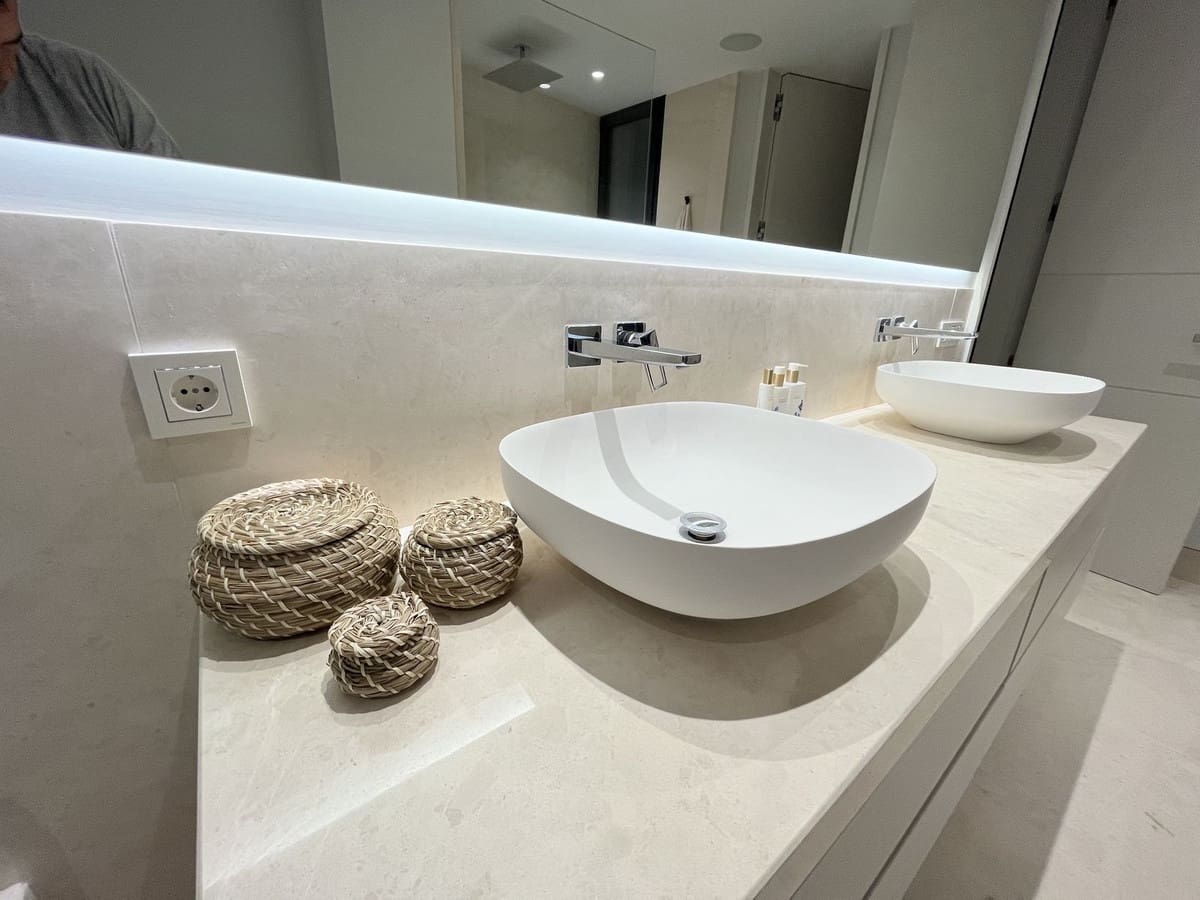 5 sypialnia Willa na sprzedaż w Marbella z basenem garażem - 4 800 000 € (Ref: 8442193)