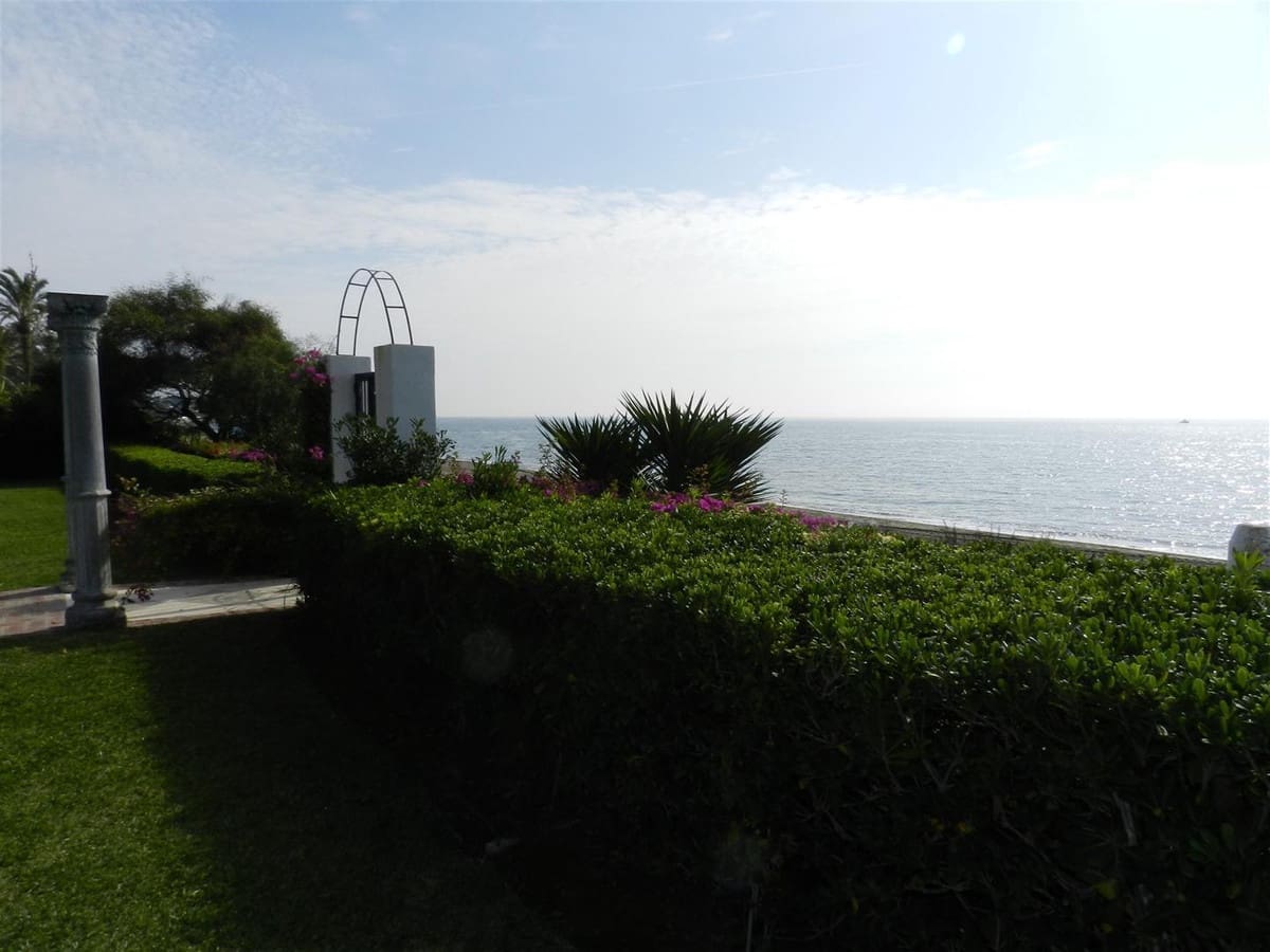 10 sypialnia Willa na sprzedaż w Guadalmina z basenem - 11 900 000 € (Ref: 8442196)