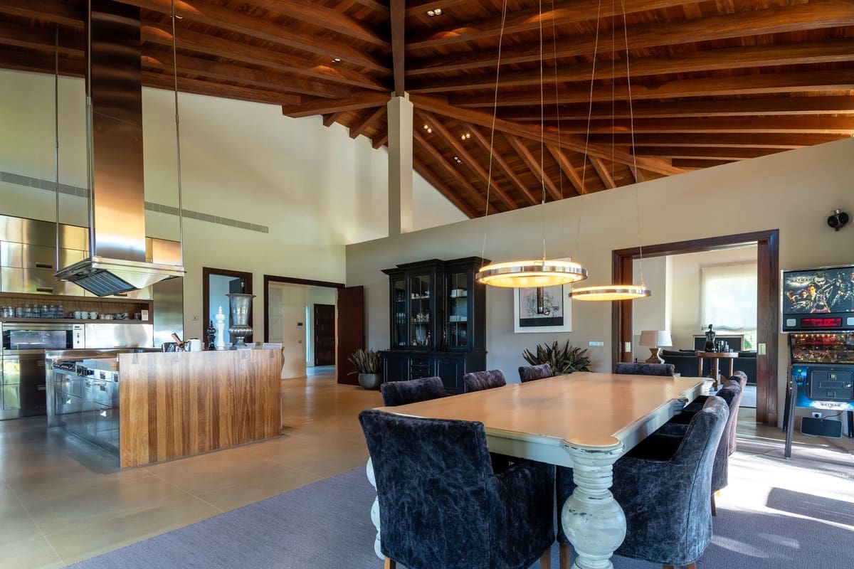 8 slaapkamer Villa te koop in La Zagaleta met zwembad garage - € 9.900.000 (Ref: 8442198)