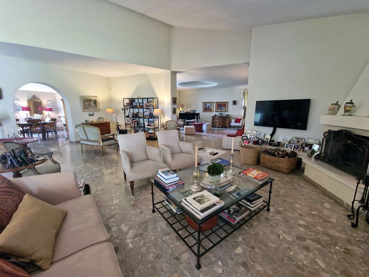 4 sypialnia Willa na sprzedaż w Benahavis z basenem garażem - 3 900 000 € (Ref: 8442240)