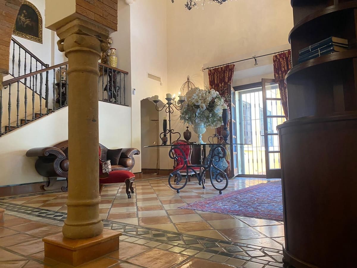 5 quarto Moradia para venda em Golden Mile com piscina - 10 500 000 € (Ref: 8442246)