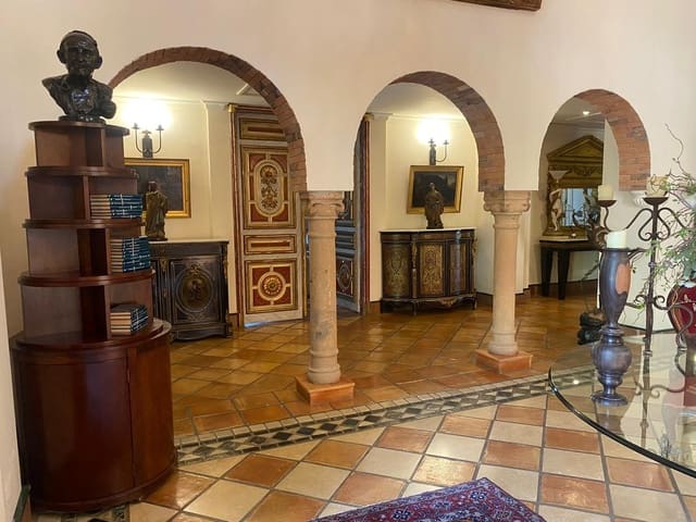 5 quarto Moradia para venda em Sierra Blanca, Marbella com piscina - 10 500 000 € (Ref: 8442246)