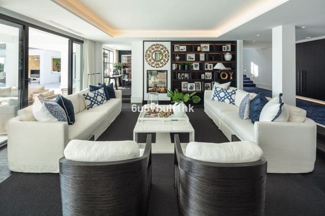 5 soverom Villa til salgs i Las Brisas, Marbella - € 10 500 000 (Ref: 8442258)