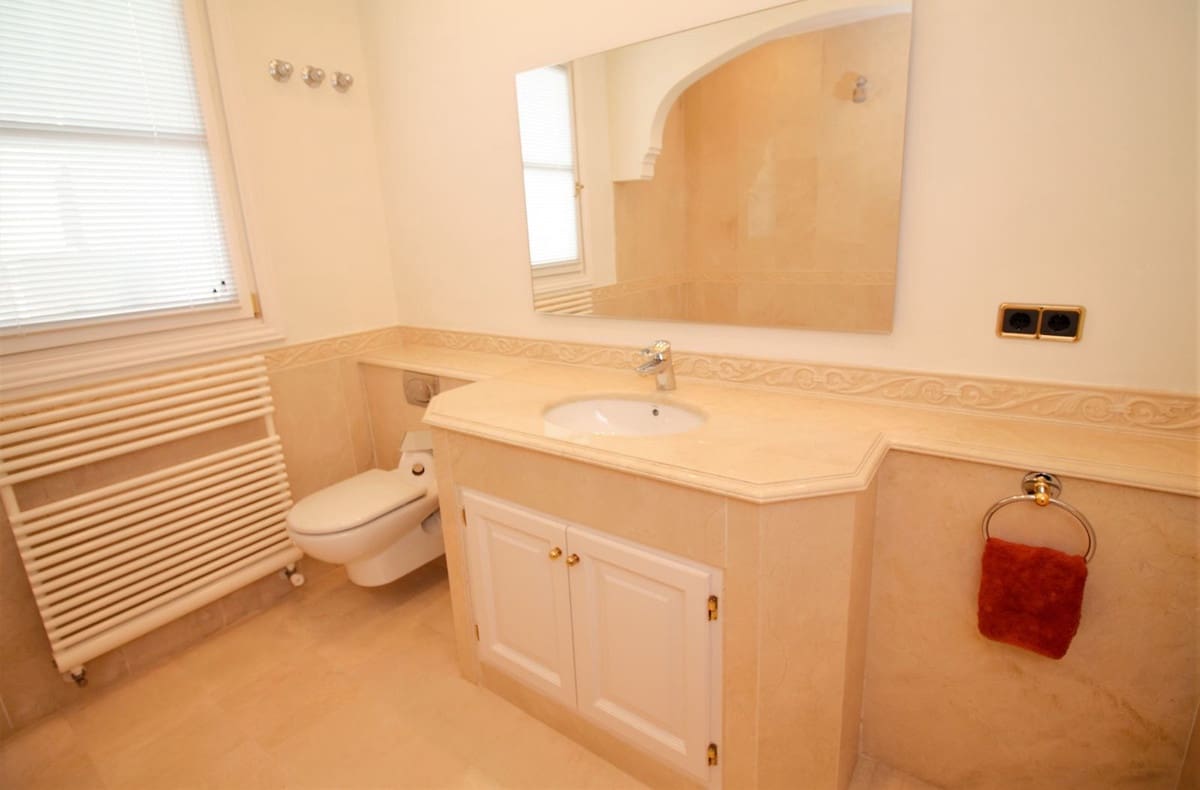 8 soverom Villa til salgs i La Zagaleta med svømmebasseng garasje - € 12 900 000 (Ref: 8442268)