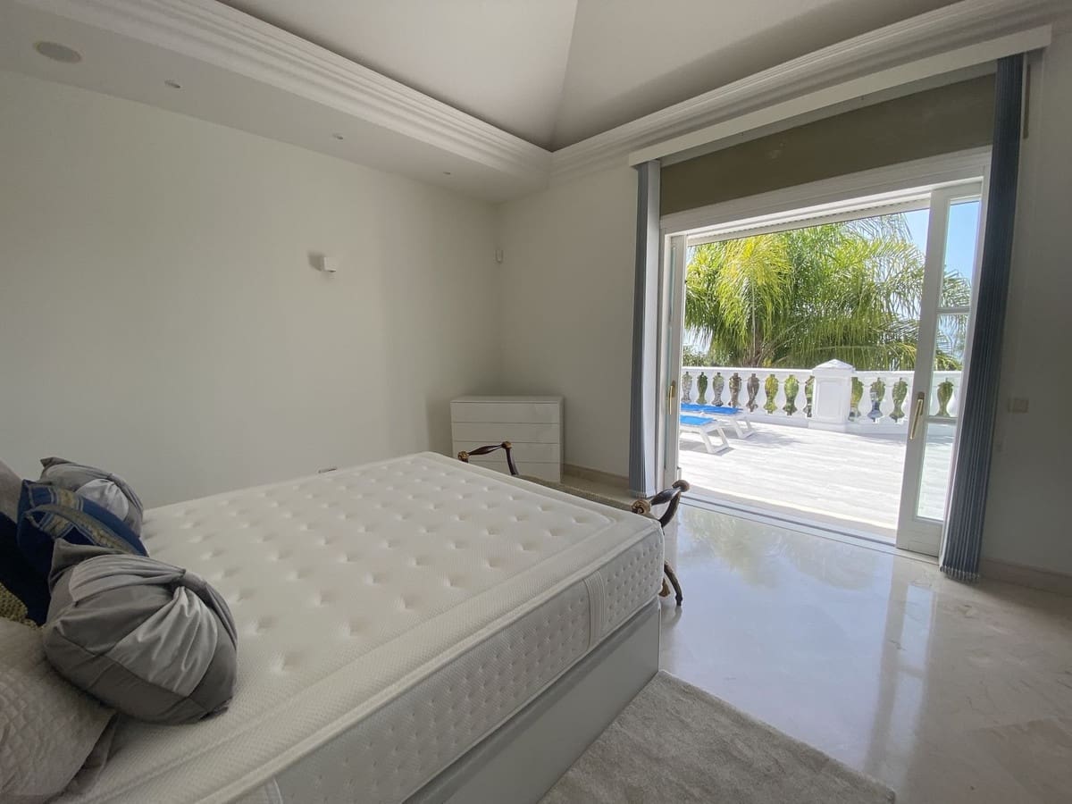 8 soverom Villa til salgs i La Zagaleta med svømmebasseng garasje - € 12 900 000 (Ref: 8442268)