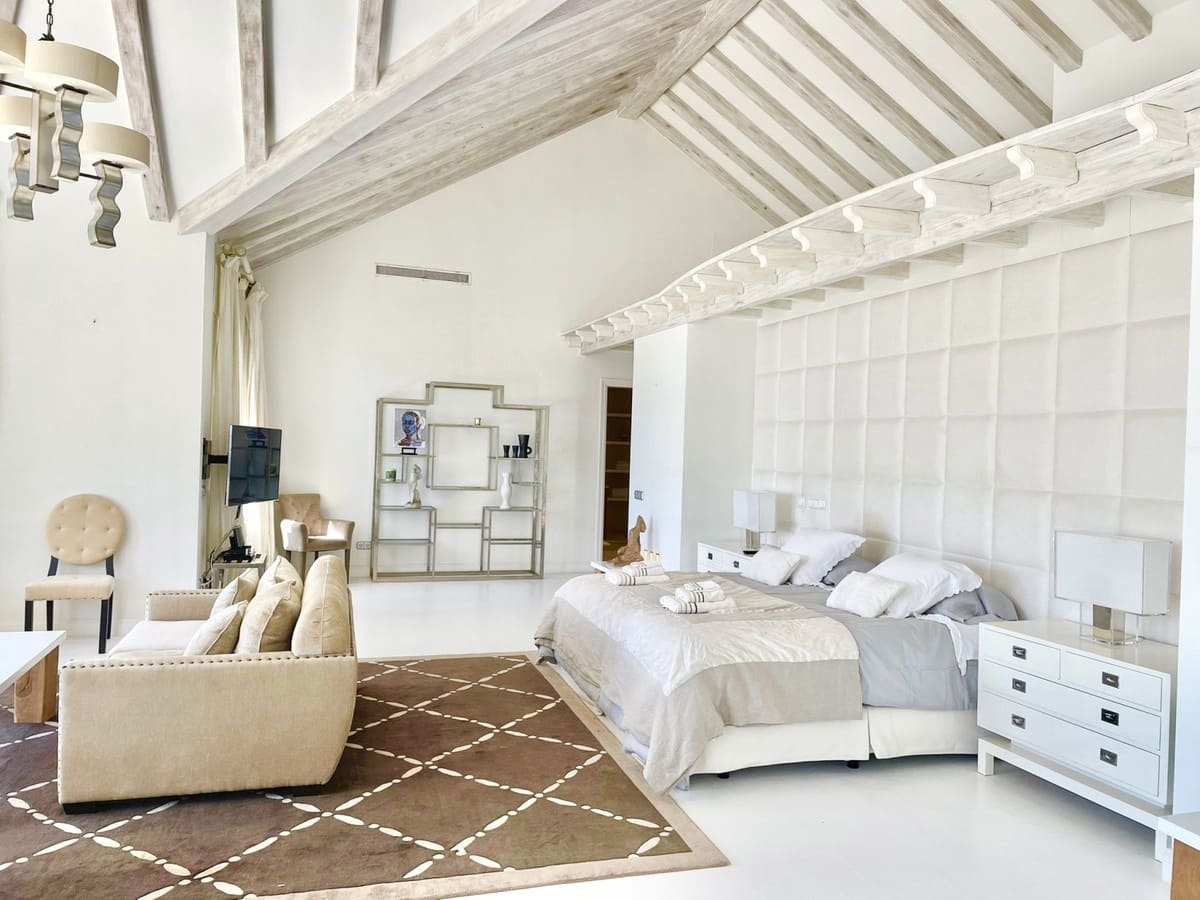 9 soveværelse Villa til salg i Marbella med swimmingpool garage - € 11.900.000 (Ref: 8442272)