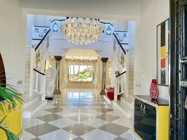 9 soveværelse Villa til salg i Lomas De Marbella, Marbella med swimmingpool garage - € 11.900.000 (Ref: 8442272)