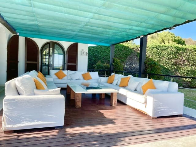 9 soveværelse Villa til salg i Lomas De Marbella, Marbella med swimmingpool garage - € 11.900.000 (Ref: 8442272)