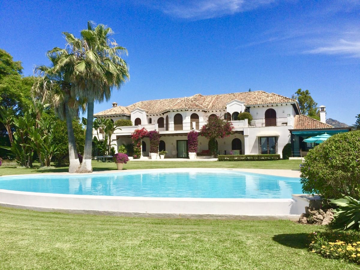 9 soveværelse Villa til salg i Marbella med swimmingpool garage - € 11.900.000 (Ref: 8442272)