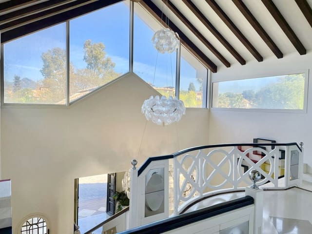 9 soveværelse Villa til salg i Lomas De Marbella, Marbella med swimmingpool garage - € 11.900.000 (Ref: 8442272)