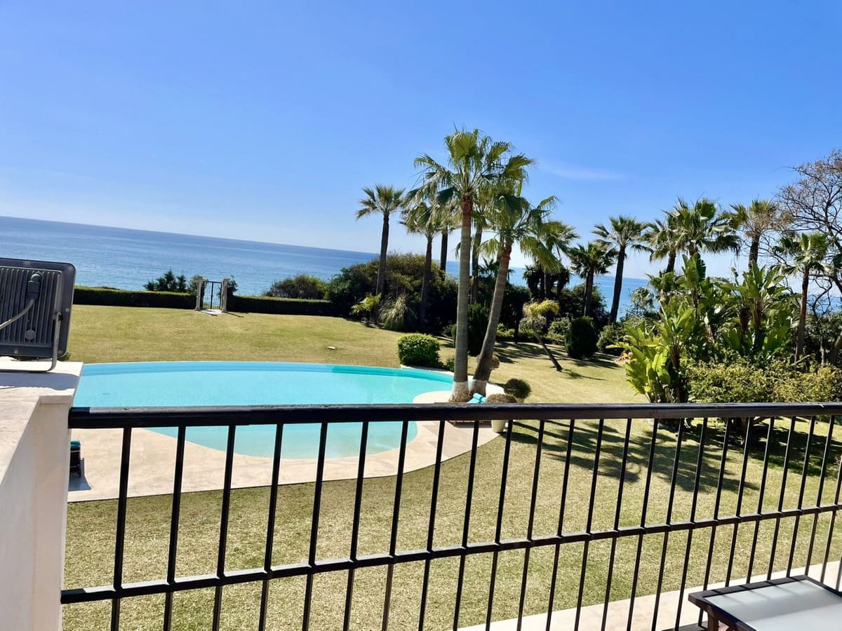 9 soveværelse Villa til salg i Marbella med swimmingpool garage - € 11.900.000 (Ref: 8442272)