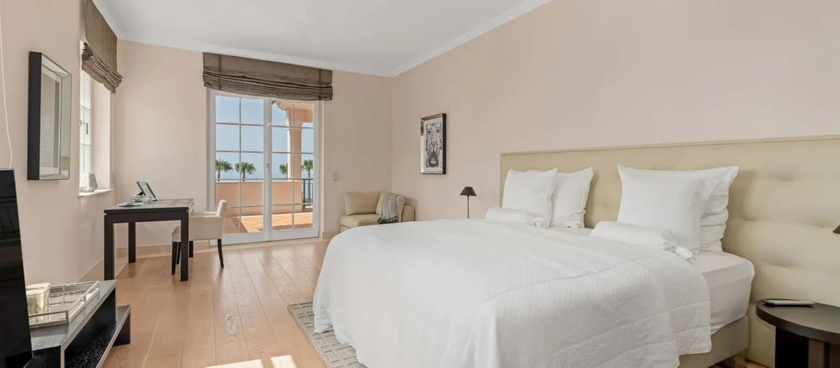 5 quarto Moradia para venda em Golden Mile com piscina - 17 900 000 € (Ref: 8442305)