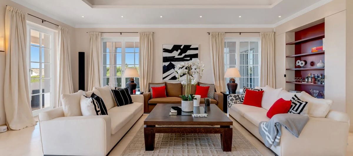 5 quarto Moradia para venda em Golden Mile com piscina - 17 900 000 € (Ref: 8442305)