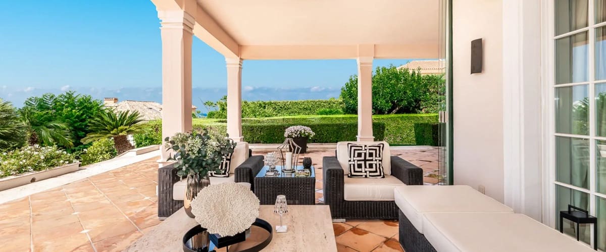 5 quarto Moradia para venda em Golden Mile com piscina - 17 900 000 € (Ref: 8442305)