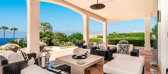 5 quarto Moradia para venda em Sierra Blanca, Marbella com piscina - 17 900 000 € (Ref: 8442305)