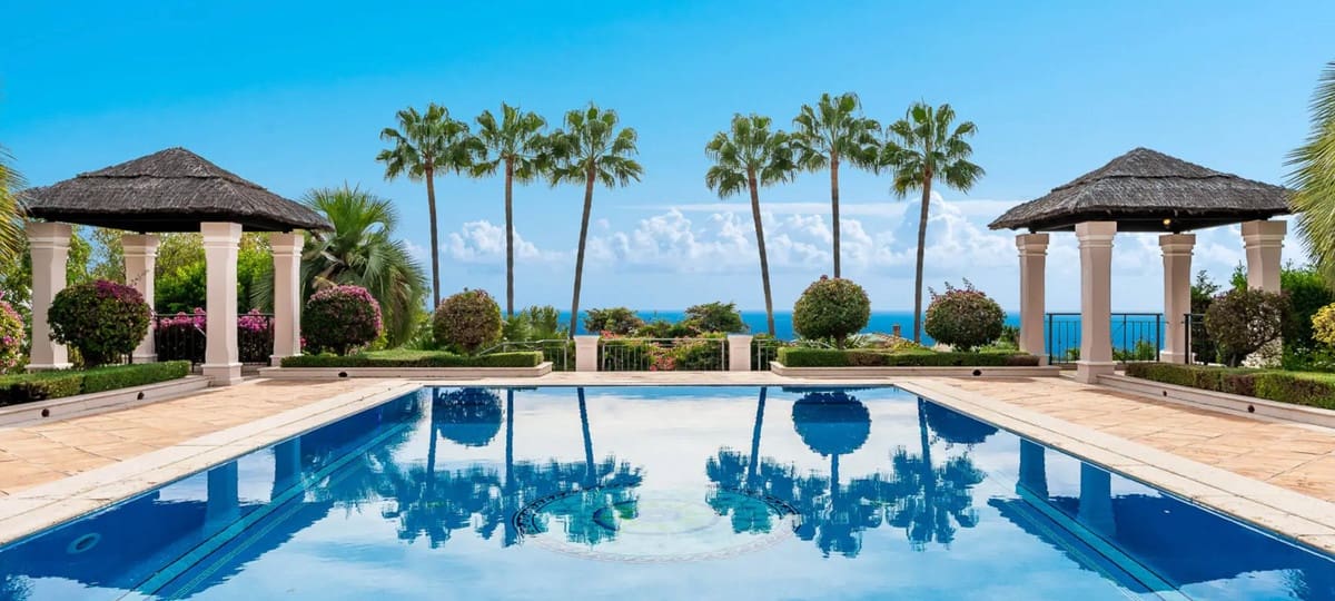 5 quarto Moradia para venda em Golden Mile com piscina - 17 900 000 € (Ref: 8442305)