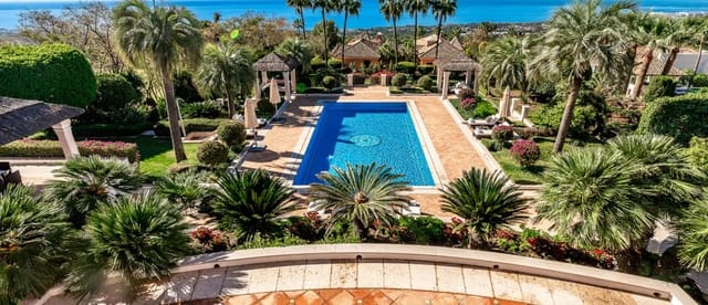 5 quarto Moradia para venda em Sierra Blanca, Marbella com piscina - 17 900 000 € (Ref: 8442305)