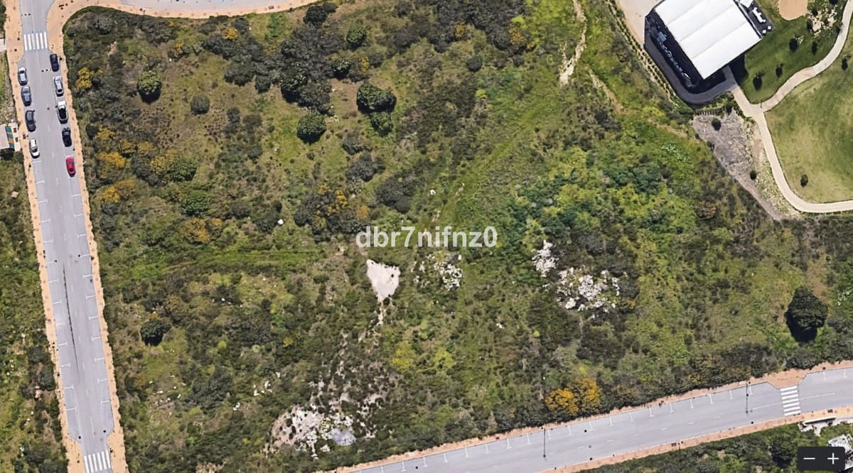 Terreno Não Urbanizado para venda em Estepona - 18 912 600 € (Ref: 8445479)