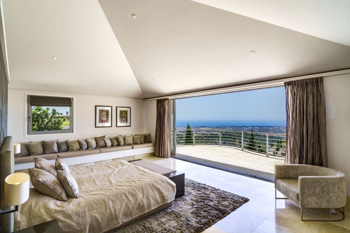 5 soveværelse Villa til salg i El Madronal med swimmingpool garage - € 4.600.000 (Ref: 8457756)