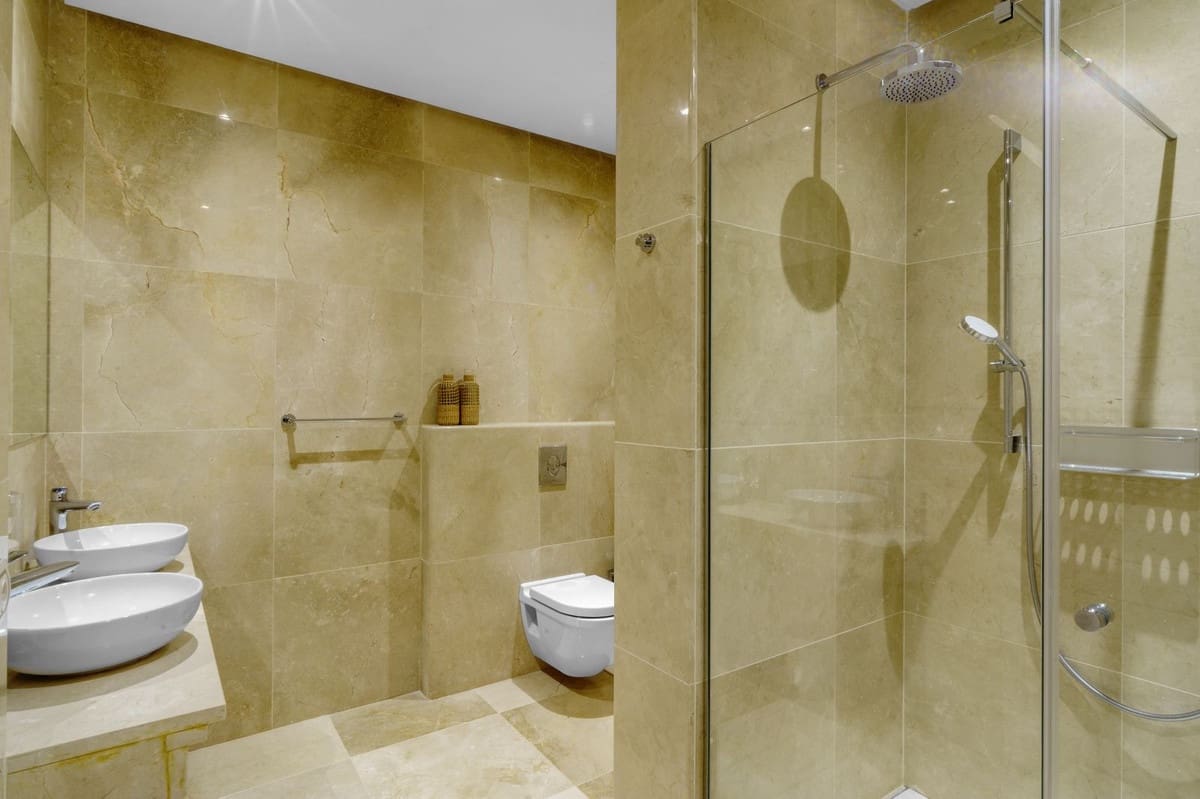 5 soveværelse Villa til salg i El Madronal med swimmingpool garage - € 4.600.000 (Ref: 8457756)