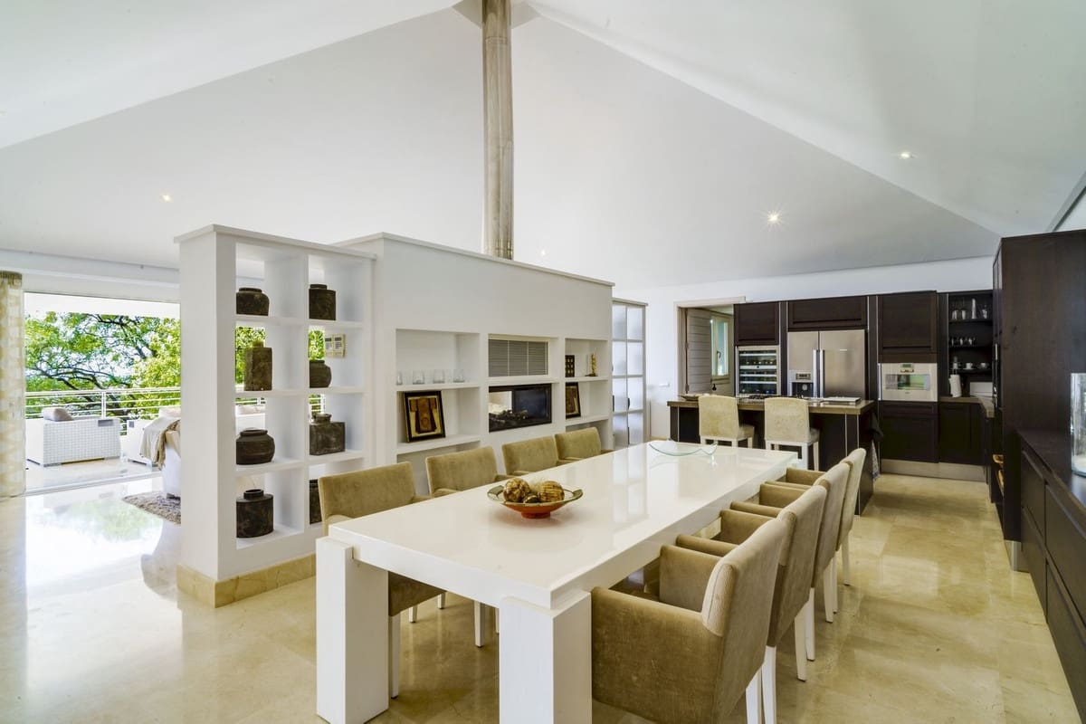 5 soveværelse Villa til salg i El Madronal med swimmingpool garage - € 4.600.000 (Ref: 8457756)