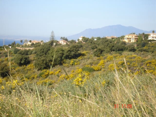 Ubebygd land til salgs i Casco Antiguo, Marbella - € 5 400 000 (Ref: 8457924)