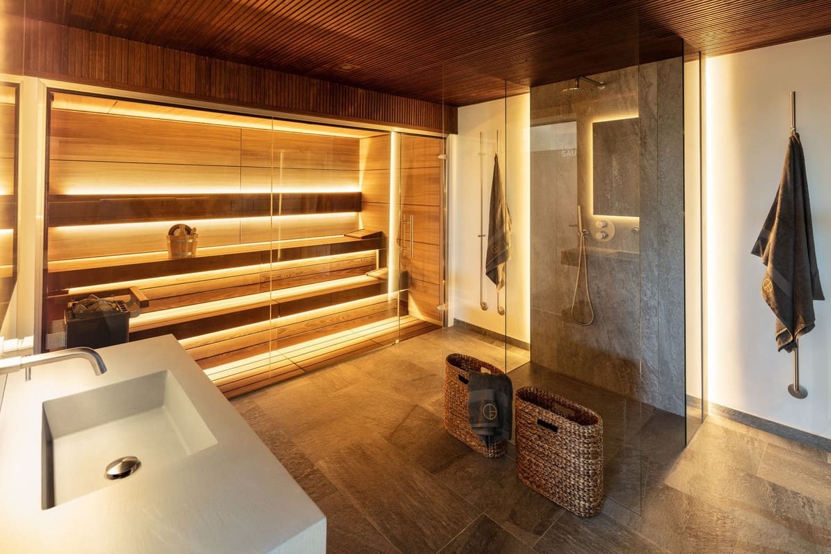 6 chambre Villa/Maison à vendre à Golden Mile avec piscine garage - 12 000 000 € (Ref: 8459788)