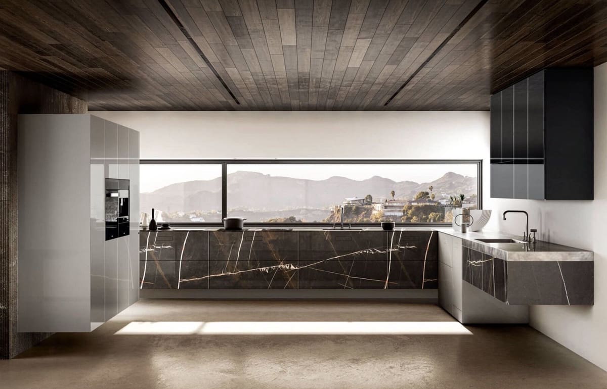 7 bedroom Villa for sale in Benahavis with pool garage - € 3,250,000 (Ref: 8459823)