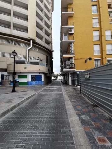 Grunde uden byggetilladelser til salg i Centro ciudad, Fuengirola - € 4.501.127 (Ref: 8459892)