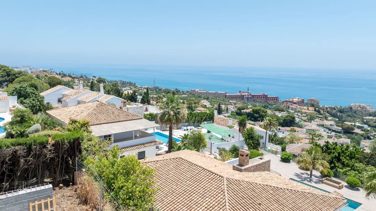 5 slaapkamer Villa te koop in Benalmadena met zwembad - € 3.300.000 (Ref: 8459924)