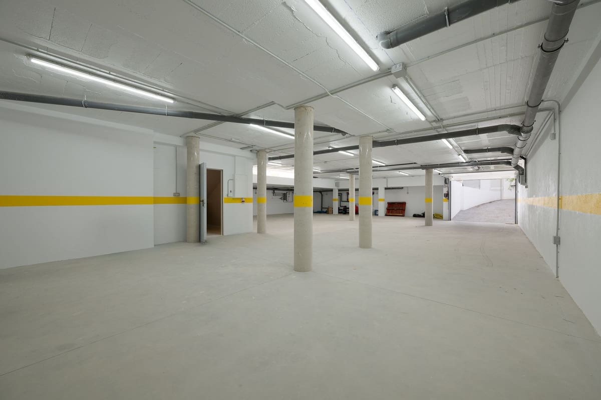 4 sypialnia Willa na sprzedaż w Marbesa z basenem garażem - 3 600 000 € (Ref: 8459938)