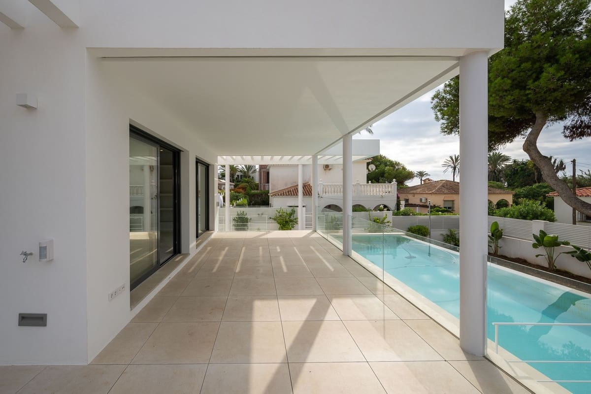 4 sypialnia Willa na sprzedaż w Marbesa z basenem garażem - 3 600 000 € (Ref: 8459938)