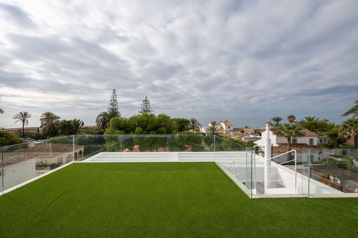 4 sypialnia Willa na sprzedaż w Marbesa z basenem garażem - 3 600 000 € (Ref: 8459938)