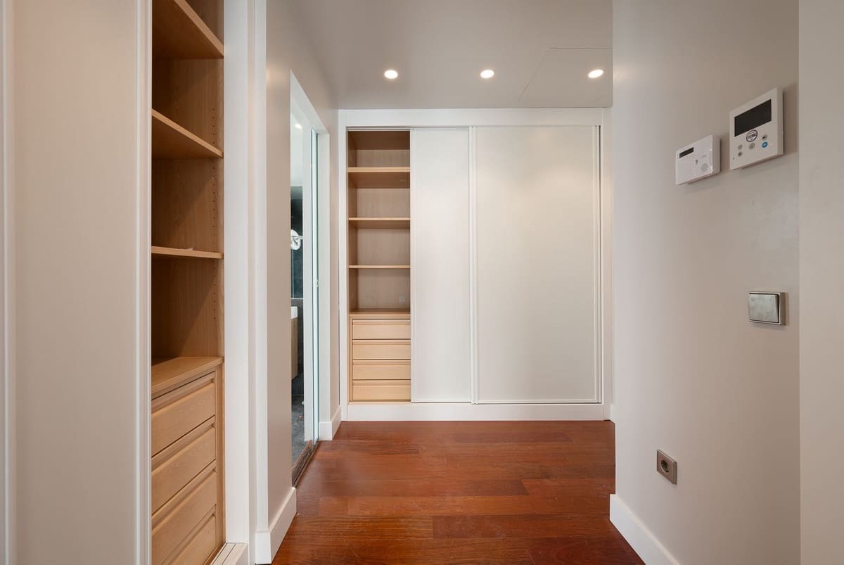 4 sypialnia Willa na sprzedaż w Marbesa z basenem garażem - 3 600 000 € (Ref: 8459938)