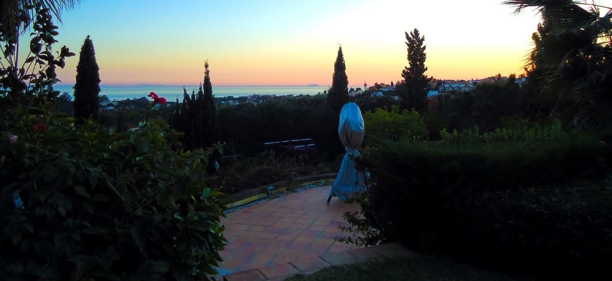 6 sypialnia Willa na sprzedaż w Elviria z basenem garażem - 3 000 000 € (Ref: 8459951)