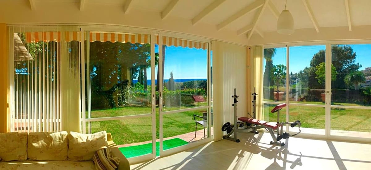 6 sypialnia Willa na sprzedaż w Elviria z basenem garażem - 3 000 000 € (Ref: 8459951)