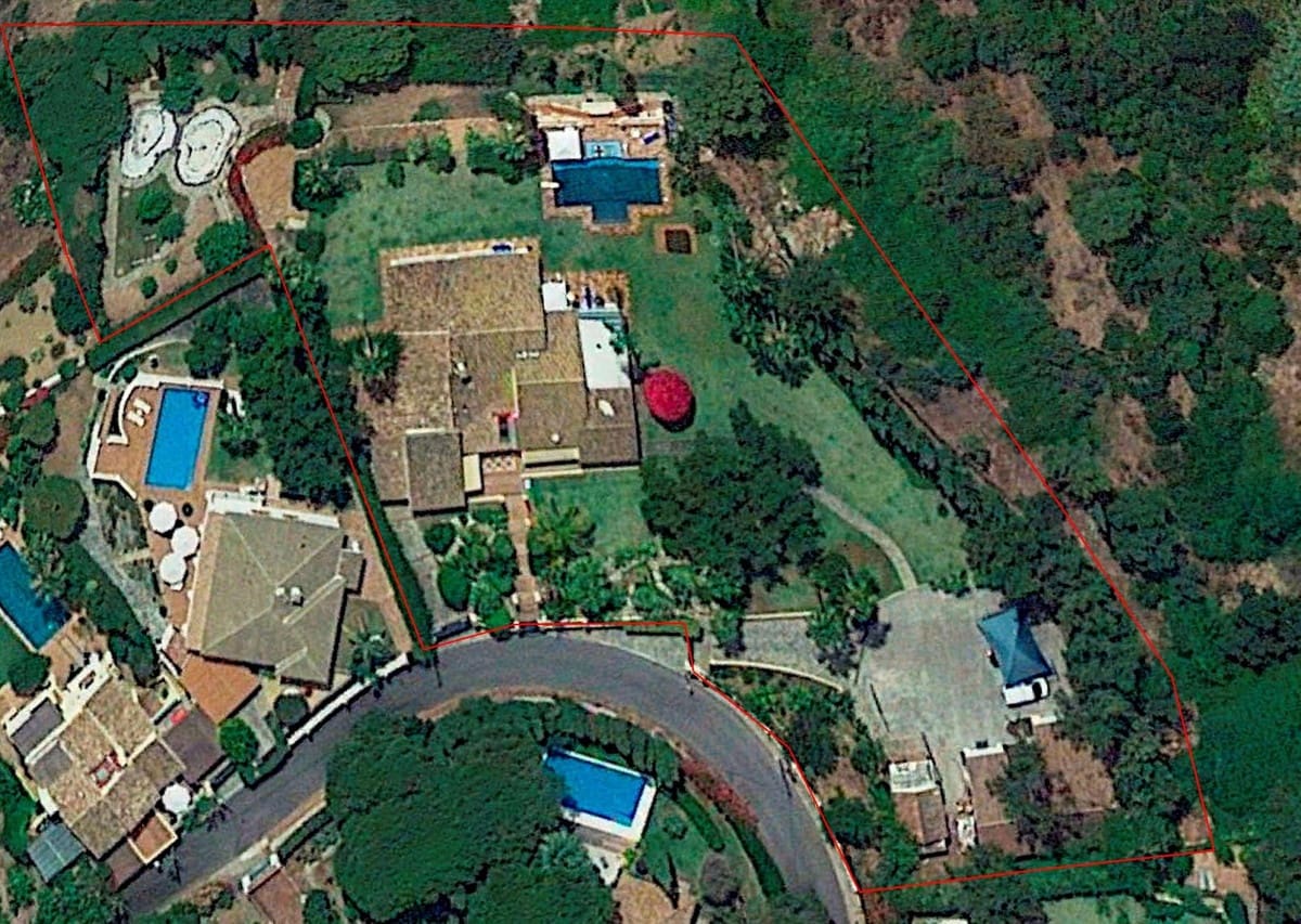 6 sypialnia Willa na sprzedaż w Elviria z basenem garażem - 3 000 000 € (Ref: 8459951)